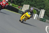 Mallory-park-Leicestershire;Mallory-park-photographs;Motorcycle-action-photographs;classic-bikes;event-digital-images;eventdigitalimages;mallory-park;no-limits-trackday;peter-wileman-photography;vintage-bikes;vintage-motorcycles;vmcc-festival-1000-bikes