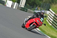 Mallory-park-Leicestershire;Mallory-park-photographs;Motorcycle-action-photographs;classic-bikes;event-digital-images;eventdigitalimages;mallory-park;no-limits-trackday;peter-wileman-photography;vintage-bikes;vintage-motorcycles;vmcc-festival-1000-bikes