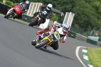 Mallory-park-Leicestershire;Mallory-park-photographs;Motorcycle-action-photographs;classic-bikes;event-digital-images;eventdigitalimages;mallory-park;no-limits-trackday;peter-wileman-photography;vintage-bikes;vintage-motorcycles;vmcc-festival-1000-bikes