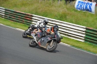 Mallory-park-Leicestershire;Mallory-park-photographs;Motorcycle-action-photographs;classic-bikes;event-digital-images;eventdigitalimages;mallory-park;no-limits-trackday;peter-wileman-photography;vintage-bikes;vintage-motorcycles;vmcc-festival-1000-bikes