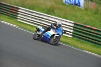Mallory-park-Leicestershire;Mallory-park-photographs;Motorcycle-action-photographs;classic-bikes;event-digital-images;eventdigitalimages;mallory-park;no-limits-trackday;peter-wileman-photography;vintage-bikes;vintage-motorcycles;vmcc-festival-1000-bikes