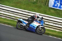 Mallory-park-Leicestershire;Mallory-park-photographs;Motorcycle-action-photographs;classic-bikes;event-digital-images;eventdigitalimages;mallory-park;no-limits-trackday;peter-wileman-photography;vintage-bikes;vintage-motorcycles;vmcc-festival-1000-bikes