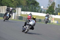 Mallory-park-Leicestershire;Mallory-park-photographs;Motorcycle-action-photographs;classic-bikes;event-digital-images;eventdigitalimages;mallory-park;no-limits-trackday;peter-wileman-photography;vintage-bikes;vintage-motorcycles;vmcc-festival-1000-bikes