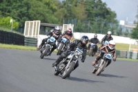 Mallory-park-Leicestershire;Mallory-park-photographs;Motorcycle-action-photographs;classic-bikes;event-digital-images;eventdigitalimages;mallory-park;no-limits-trackday;peter-wileman-photography;vintage-bikes;vintage-motorcycles;vmcc-festival-1000-bikes