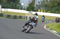 Mallory-park-Leicestershire;Mallory-park-photographs;Motorcycle-action-photographs;classic-bikes;event-digital-images;eventdigitalimages;mallory-park;no-limits-trackday;peter-wileman-photography;vintage-bikes;vintage-motorcycles;vmcc-festival-1000-bikes