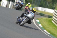 Mallory-park-Leicestershire;Mallory-park-photographs;Motorcycle-action-photographs;classic-bikes;event-digital-images;eventdigitalimages;mallory-park;no-limits-trackday;peter-wileman-photography;vintage-bikes;vintage-motorcycles;vmcc-festival-1000-bikes