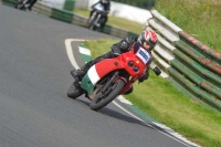 Mallory-park-Leicestershire;Mallory-park-photographs;Motorcycle-action-photographs;classic-bikes;event-digital-images;eventdigitalimages;mallory-park;no-limits-trackday;peter-wileman-photography;vintage-bikes;vintage-motorcycles;vmcc-festival-1000-bikes