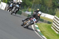 Mallory-park-Leicestershire;Mallory-park-photographs;Motorcycle-action-photographs;classic-bikes;event-digital-images;eventdigitalimages;mallory-park;no-limits-trackday;peter-wileman-photography;vintage-bikes;vintage-motorcycles;vmcc-festival-1000-bikes