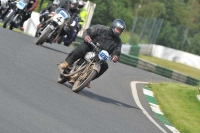 Mallory-park-Leicestershire;Mallory-park-photographs;Motorcycle-action-photographs;classic-bikes;event-digital-images;eventdigitalimages;mallory-park;no-limits-trackday;peter-wileman-photography;vintage-bikes;vintage-motorcycles;vmcc-festival-1000-bikes