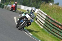 Mallory-park-Leicestershire;Mallory-park-photographs;Motorcycle-action-photographs;classic-bikes;event-digital-images;eventdigitalimages;mallory-park;no-limits-trackday;peter-wileman-photography;vintage-bikes;vintage-motorcycles;vmcc-festival-1000-bikes