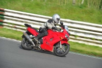 Mallory-park-Leicestershire;Mallory-park-photographs;Motorcycle-action-photographs;classic-bikes;event-digital-images;eventdigitalimages;mallory-park;no-limits-trackday;peter-wileman-photography;vintage-bikes;vintage-motorcycles;vmcc-festival-1000-bikes