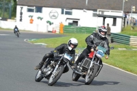 Mallory-park-Leicestershire;Mallory-park-photographs;Motorcycle-action-photographs;classic-bikes;event-digital-images;eventdigitalimages;mallory-park;no-limits-trackday;peter-wileman-photography;vintage-bikes;vintage-motorcycles;vmcc-festival-1000-bikes