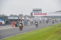 Mallory-park-Leicestershire;Mallory-park-photographs;Motorcycle-action-photographs;classic-bikes;event-digital-images;eventdigitalimages;mallory-park;no-limits-trackday;peter-wileman-photography;vintage-bikes;vintage-motorcycles;vmcc-festival-1000-bikes