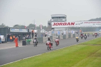 Mallory-park-Leicestershire;Mallory-park-photographs;Motorcycle-action-photographs;classic-bikes;event-digital-images;eventdigitalimages;mallory-park;no-limits-trackday;peter-wileman-photography;vintage-bikes;vintage-motorcycles;vmcc-festival-1000-bikes