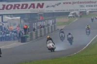 Mallory-park-Leicestershire;Mallory-park-photographs;Motorcycle-action-photographs;classic-bikes;event-digital-images;eventdigitalimages;mallory-park;no-limits-trackday;peter-wileman-photography;vintage-bikes;vintage-motorcycles;vmcc-festival-1000-bikes