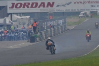 Mallory-park-Leicestershire;Mallory-park-photographs;Motorcycle-action-photographs;classic-bikes;event-digital-images;eventdigitalimages;mallory-park;no-limits-trackday;peter-wileman-photography;vintage-bikes;vintage-motorcycles;vmcc-festival-1000-bikes