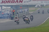 Mallory-park-Leicestershire;Mallory-park-photographs;Motorcycle-action-photographs;classic-bikes;event-digital-images;eventdigitalimages;mallory-park;no-limits-trackday;peter-wileman-photography;vintage-bikes;vintage-motorcycles;vmcc-festival-1000-bikes