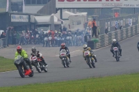 Mallory-park-Leicestershire;Mallory-park-photographs;Motorcycle-action-photographs;classic-bikes;event-digital-images;eventdigitalimages;mallory-park;no-limits-trackday;peter-wileman-photography;vintage-bikes;vintage-motorcycles;vmcc-festival-1000-bikes