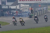 Mallory-park-Leicestershire;Mallory-park-photographs;Motorcycle-action-photographs;classic-bikes;event-digital-images;eventdigitalimages;mallory-park;no-limits-trackday;peter-wileman-photography;vintage-bikes;vintage-motorcycles;vmcc-festival-1000-bikes