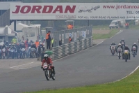 Mallory-park-Leicestershire;Mallory-park-photographs;Motorcycle-action-photographs;classic-bikes;event-digital-images;eventdigitalimages;mallory-park;no-limits-trackday;peter-wileman-photography;vintage-bikes;vintage-motorcycles;vmcc-festival-1000-bikes