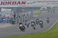 Mallory-park-Leicestershire;Mallory-park-photographs;Motorcycle-action-photographs;classic-bikes;event-digital-images;eventdigitalimages;mallory-park;no-limits-trackday;peter-wileman-photography;vintage-bikes;vintage-motorcycles;vmcc-festival-1000-bikes