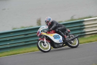 Mallory-park-Leicestershire;Mallory-park-photographs;Motorcycle-action-photographs;classic-bikes;event-digital-images;eventdigitalimages;mallory-park;no-limits-trackday;peter-wileman-photography;vintage-bikes;vintage-motorcycles;vmcc-festival-1000-bikes