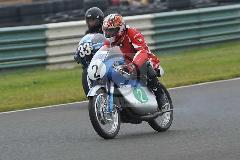 Mallory park Leicestershire;Mallory park photographs;Motorcycle action photographs;classic bikes;event digital images;eventdigitalimages;mallory park;no limits trackday;peter wileman photography;vintage bikes;vintage motorcycles;vmcc festival 1000 bikes