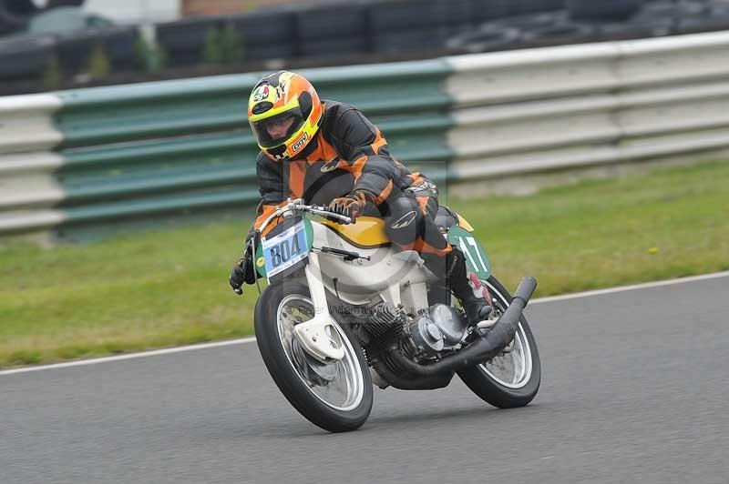 Mallory park Leicestershire;Mallory park photographs;Motorcycle action photographs;classic bikes;event digital images;eventdigitalimages;mallory park;no limits trackday;peter wileman photography;vintage bikes;vintage motorcycles;vmcc festival 1000 bikes