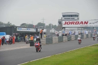 Mallory-park-Leicestershire;Mallory-park-photographs;Motorcycle-action-photographs;classic-bikes;event-digital-images;eventdigitalimages;mallory-park;no-limits-trackday;peter-wileman-photography;vintage-bikes;vintage-motorcycles;vmcc-festival-1000-bikes