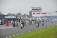 Mallory-park-Leicestershire;Mallory-park-photographs;Motorcycle-action-photographs;classic-bikes;event-digital-images;eventdigitalimages;mallory-park;no-limits-trackday;peter-wileman-photography;vintage-bikes;vintage-motorcycles;vmcc-festival-1000-bikes