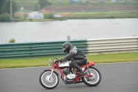 Mallory-park-Leicestershire;Mallory-park-photographs;Motorcycle-action-photographs;classic-bikes;event-digital-images;eventdigitalimages;mallory-park;no-limits-trackday;peter-wileman-photography;vintage-bikes;vintage-motorcycles;vmcc-festival-1000-bikes