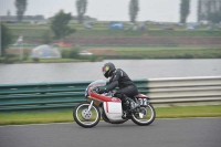 Mallory-park-Leicestershire;Mallory-park-photographs;Motorcycle-action-photographs;classic-bikes;event-digital-images;eventdigitalimages;mallory-park;no-limits-trackday;peter-wileman-photography;vintage-bikes;vintage-motorcycles;vmcc-festival-1000-bikes