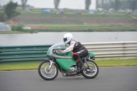 Mallory-park-Leicestershire;Mallory-park-photographs;Motorcycle-action-photographs;classic-bikes;event-digital-images;eventdigitalimages;mallory-park;no-limits-trackday;peter-wileman-photography;vintage-bikes;vintage-motorcycles;vmcc-festival-1000-bikes