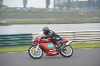 Mallory-park-Leicestershire;Mallory-park-photographs;Motorcycle-action-photographs;classic-bikes;event-digital-images;eventdigitalimages;mallory-park;no-limits-trackday;peter-wileman-photography;vintage-bikes;vintage-motorcycles;vmcc-festival-1000-bikes