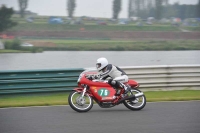 Mallory-park-Leicestershire;Mallory-park-photographs;Motorcycle-action-photographs;classic-bikes;event-digital-images;eventdigitalimages;mallory-park;no-limits-trackday;peter-wileman-photography;vintage-bikes;vintage-motorcycles;vmcc-festival-1000-bikes