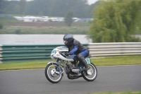 Mallory-park-Leicestershire;Mallory-park-photographs;Motorcycle-action-photographs;classic-bikes;event-digital-images;eventdigitalimages;mallory-park;no-limits-trackday;peter-wileman-photography;vintage-bikes;vintage-motorcycles;vmcc-festival-1000-bikes