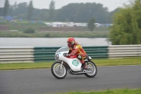 Mallory-park-Leicestershire;Mallory-park-photographs;Motorcycle-action-photographs;classic-bikes;event-digital-images;eventdigitalimages;mallory-park;no-limits-trackday;peter-wileman-photography;vintage-bikes;vintage-motorcycles;vmcc-festival-1000-bikes