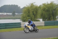 Mallory-park-Leicestershire;Mallory-park-photographs;Motorcycle-action-photographs;classic-bikes;event-digital-images;eventdigitalimages;mallory-park;no-limits-trackday;peter-wileman-photography;vintage-bikes;vintage-motorcycles;vmcc-festival-1000-bikes