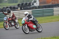 Mallory-park-Leicestershire;Mallory-park-photographs;Motorcycle-action-photographs;classic-bikes;event-digital-images;eventdigitalimages;mallory-park;no-limits-trackday;peter-wileman-photography;vintage-bikes;vintage-motorcycles;vmcc-festival-1000-bikes