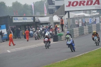 Mallory-park-Leicestershire;Mallory-park-photographs;Motorcycle-action-photographs;classic-bikes;event-digital-images;eventdigitalimages;mallory-park;no-limits-trackday;peter-wileman-photography;vintage-bikes;vintage-motorcycles;vmcc-festival-1000-bikes