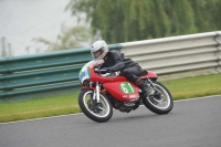 Mallory-park-Leicestershire;Mallory-park-photographs;Motorcycle-action-photographs;classic-bikes;event-digital-images;eventdigitalimages;mallory-park;no-limits-trackday;peter-wileman-photography;vintage-bikes;vintage-motorcycles;vmcc-festival-1000-bikes