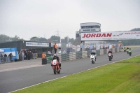 Mallory-park-Leicestershire;Mallory-park-photographs;Motorcycle-action-photographs;classic-bikes;event-digital-images;eventdigitalimages;mallory-park;no-limits-trackday;peter-wileman-photography;vintage-bikes;vintage-motorcycles;vmcc-festival-1000-bikes