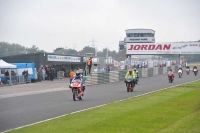 Mallory-park-Leicestershire;Mallory-park-photographs;Motorcycle-action-photographs;classic-bikes;event-digital-images;eventdigitalimages;mallory-park;no-limits-trackday;peter-wileman-photography;vintage-bikes;vintage-motorcycles;vmcc-festival-1000-bikes