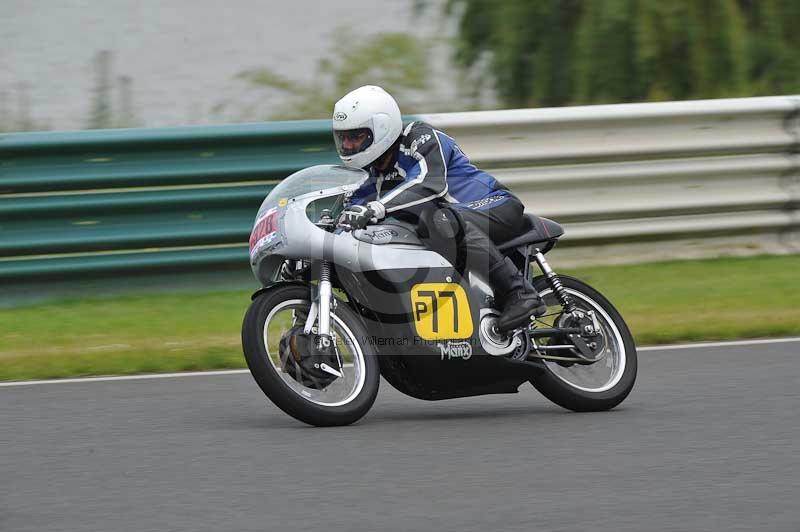 Mallory park Leicestershire;Mallory park photographs;Motorcycle action photographs;classic bikes;event digital images;eventdigitalimages;mallory park;no limits trackday;peter wileman photography;vintage bikes;vintage motorcycles;vmcc festival 1000 bikes