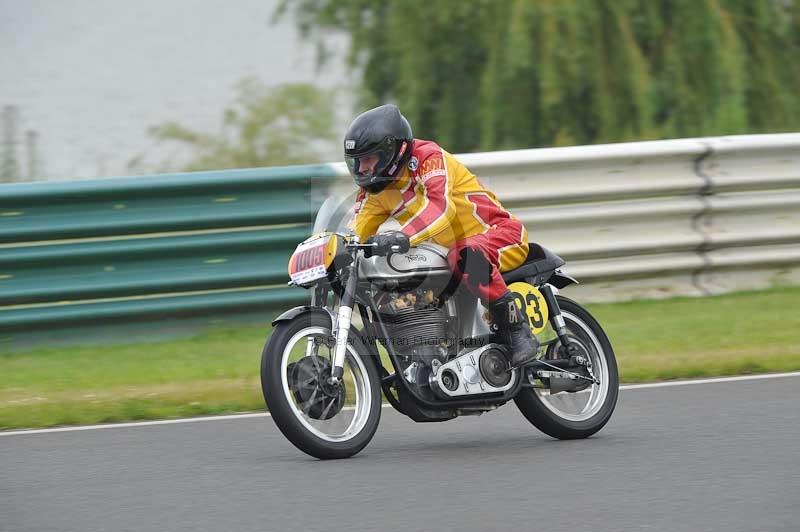 Mallory park Leicestershire;Mallory park photographs;Motorcycle action photographs;classic bikes;event digital images;eventdigitalimages;mallory park;no limits trackday;peter wileman photography;vintage bikes;vintage motorcycles;vmcc festival 1000 bikes