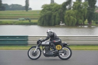 Mallory-park-Leicestershire;Mallory-park-photographs;Motorcycle-action-photographs;classic-bikes;event-digital-images;eventdigitalimages;mallory-park;no-limits-trackday;peter-wileman-photography;vintage-bikes;vintage-motorcycles;vmcc-festival-1000-bikes