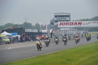 Mallory-park-Leicestershire;Mallory-park-photographs;Motorcycle-action-photographs;classic-bikes;event-digital-images;eventdigitalimages;mallory-park;no-limits-trackday;peter-wileman-photography;vintage-bikes;vintage-motorcycles;vmcc-festival-1000-bikes