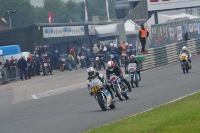 Mallory-park-Leicestershire;Mallory-park-photographs;Motorcycle-action-photographs;classic-bikes;event-digital-images;eventdigitalimages;mallory-park;no-limits-trackday;peter-wileman-photography;vintage-bikes;vintage-motorcycles;vmcc-festival-1000-bikes