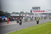 Mallory-park-Leicestershire;Mallory-park-photographs;Motorcycle-action-photographs;classic-bikes;event-digital-images;eventdigitalimages;mallory-park;no-limits-trackday;peter-wileman-photography;vintage-bikes;vintage-motorcycles;vmcc-festival-1000-bikes