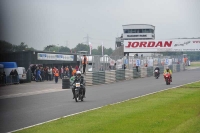 Mallory-park-Leicestershire;Mallory-park-photographs;Motorcycle-action-photographs;classic-bikes;event-digital-images;eventdigitalimages;mallory-park;no-limits-trackday;peter-wileman-photography;vintage-bikes;vintage-motorcycles;vmcc-festival-1000-bikes